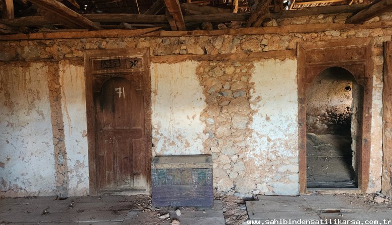FIRSAT DENİZLİ TAVAS KAYACAKÖYDE 1145M2 2 KATLI TAŞ EV VE ARSASI
