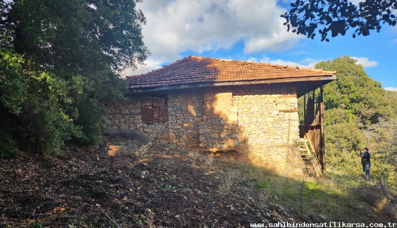 FIRSAT DENİZLİ TAVAS KAYACAKÖYDE 1145M2 2 KATLI TAŞ EV VE ARSASI