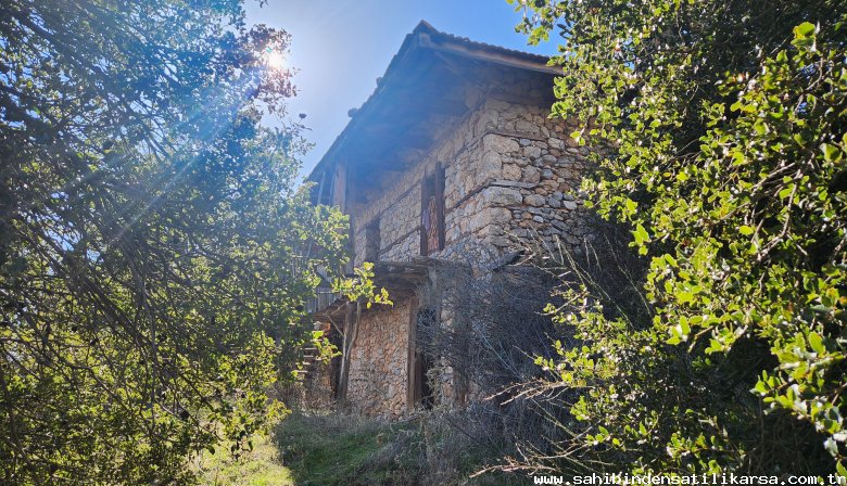 FIRSAT DENİZLİ TAVAS KAYACAKÖYDE 1145M2 2 KATLI TAŞ EV VE ARSASI
