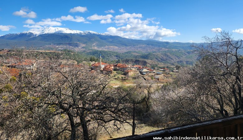 FIRSAT DENİZLİ TAVAS KAYACAKÖYDE 1145M2 2 KATLI TAŞ EV VE ARSASI