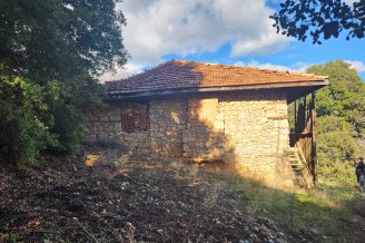 FIRSAT DENİZLİ TAVAS KAYACAKÖYDE 1145M2 2 KATLI TAŞ EV VE ARSASI