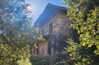 FIRSAT DENİZLİ TAVAS KAYACAKÖYDE 1145M2 2 KATLI TAŞ EV VE ARSASI
